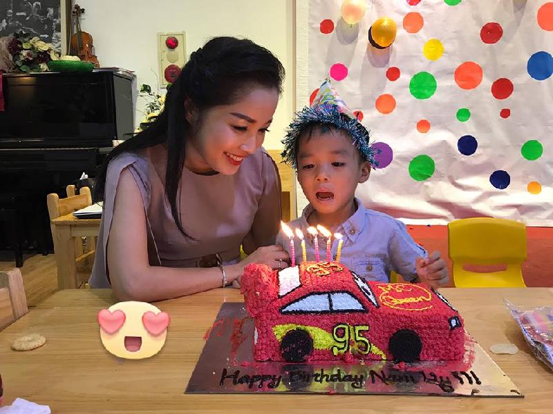 Diễn viên Minh Hương gửi lời chúc mừng sinh nhật tới con trai, góp mặt trong tin tức sao Việt: 