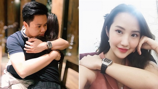 Chiếc đồng hồ của Phan Thành và chàng trai lạ mặt ôm ngang vai Xuân Thảo rất giống nhau