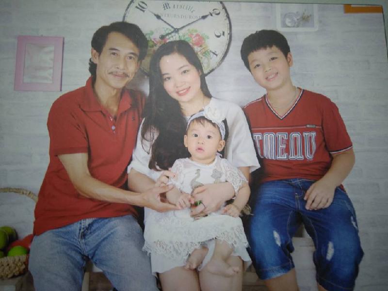 Gia đình hạnh phúc của diễn viên Phú Đôn