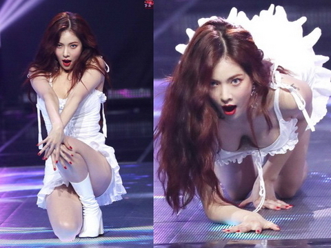 'Nữ hoàng gợi cảm' Hyuna gây sốc khi lăn, lê, bò, trườn sexy trên sân khấu