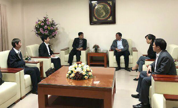 Cục trưởng Cục Quản lý khám chữa bệnh Lương Ngọc Khuê làm việc với UBND tỉnh Bắc Ninh và Sở Y tế 