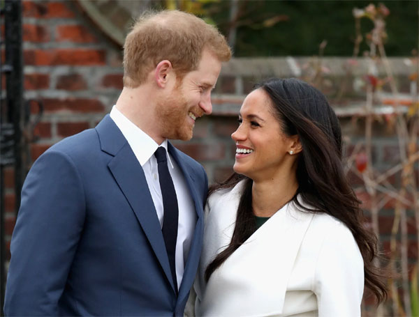 Hoàng tử Anh Harry và diễn viên Mỹ Megan Markle đã đính hôn