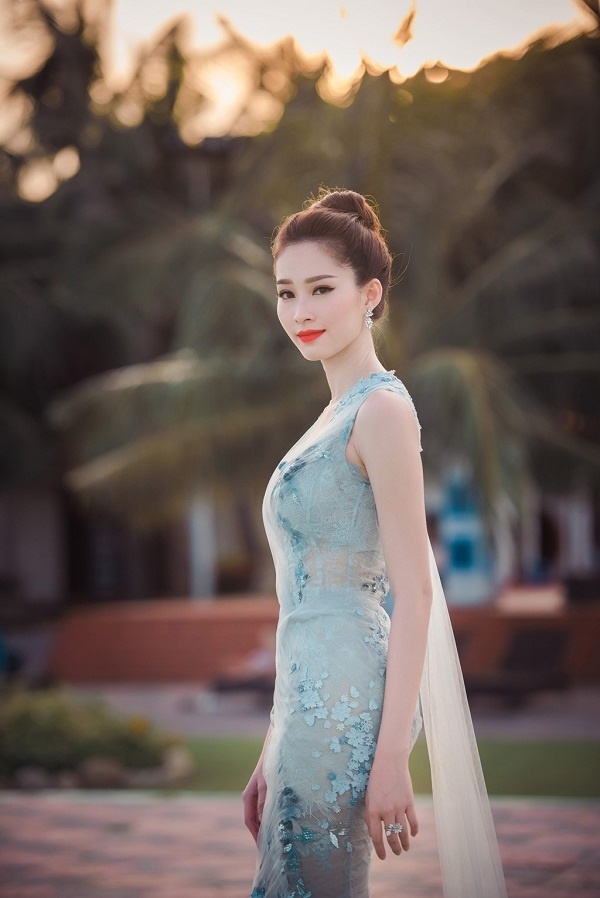 Người đẹp từng nhận nhiều phản ứng trái chiều khi đăng quang Hoa hậu Việt Nam 2012