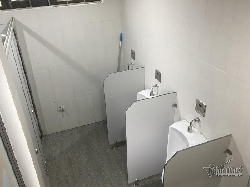 nhà vệ sinh,vệ sinh công cộng,Hạ Long