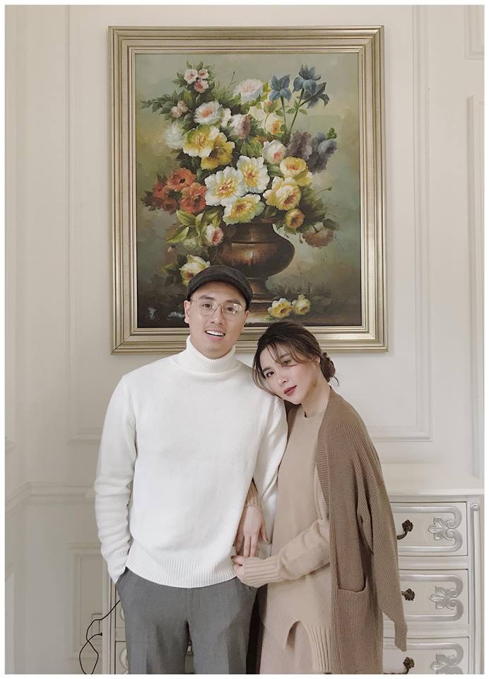 Vợ chồng Kiên Hoàng - Heo Mi Nhon hào hứng khoe ảnh 10 năm sau: "Bố mẹ Cam 10 năm tới".