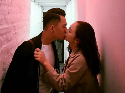 Clip khóa môi 'xuyên Việt' của Quỳnh Kool bên bạn trai khiến nhiều người ghen tị