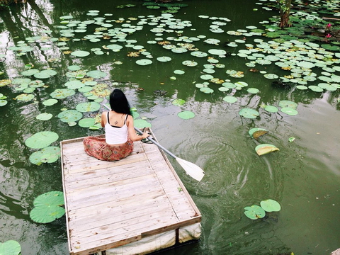 Cánh Đồng Hoa: homestay trên mặt nước độc nhất Sài Gòn