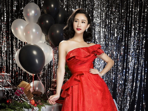 Hà Thu: 'Tôi nghĩ mình đẹp hơn sau Miss Earth 2017'
