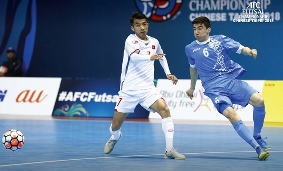 Futsal Việt Nam dừng chân ở tứ kết khi không thể vượt qua Uzbekistan