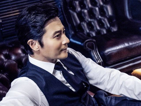 Sao Hàn 21/3: Jang Dong Gun hứa hẹn gây bão màn ảnh với vai diễn luật sư điển trai