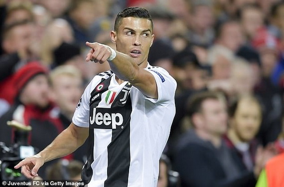 C.Ronaldo khẳng địnhn không tới Juventus vì tiền