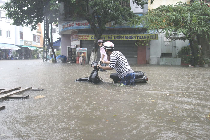 Từ Thừa Thiên Huế - Bình Thuận tiếp tục mưa to đến rất to