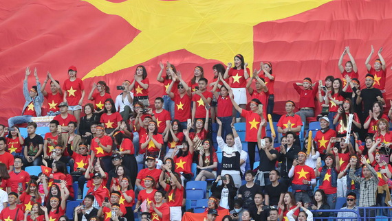 Người hâm mộ Việt Nam tin vào một chiến thắng nữa dành cho tuyển Việt Nam. Ảnh: AFC