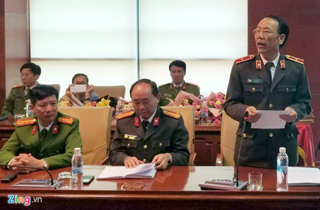 Thiếu tướng Sùng A Hồng, Giám đốc Công an tỉnh Điện Biên, thông tin về vụ án. Ảnh: 