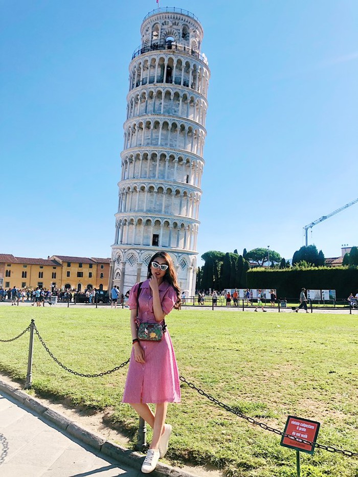 Cùng tháp nghiêng Pisa, Italy. (Ảnh: CTV/Vietnam+) 