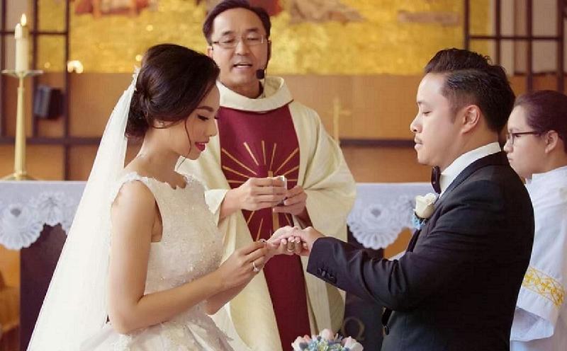 Đinh Ngọc Diệp sống ‘như ở thiên đàng’ sau 3 năm kết hôn với Victor Vũ