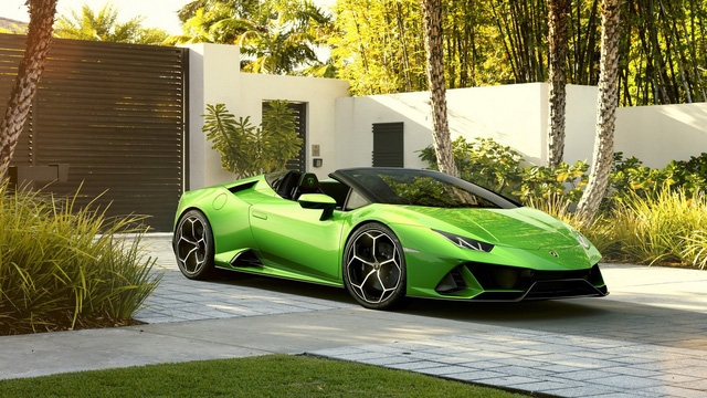 Lamborghini Huracan Evo có phiên bản mui trần, đóng mở mui siêu tốc
