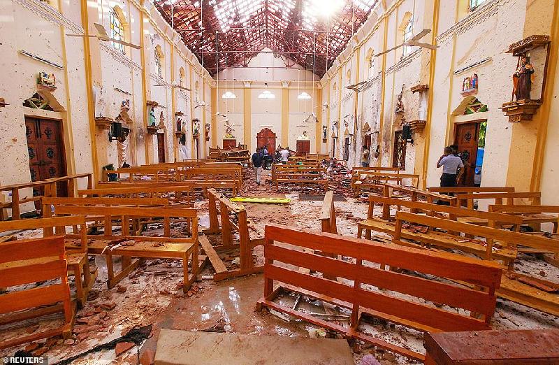 Những hình ảnh rúng động thế giới và tiết lộ gây sốc về loạt vụ đánh bom ở Sri Lanka