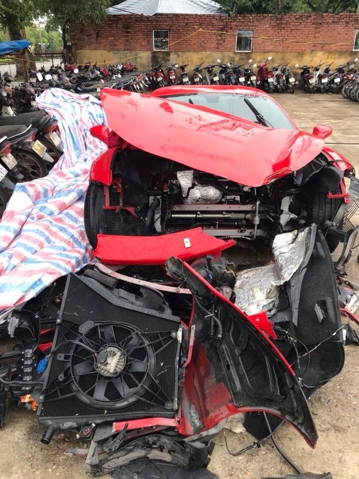 Siêu xe gặp tai nạn hồi tháng 10/2018