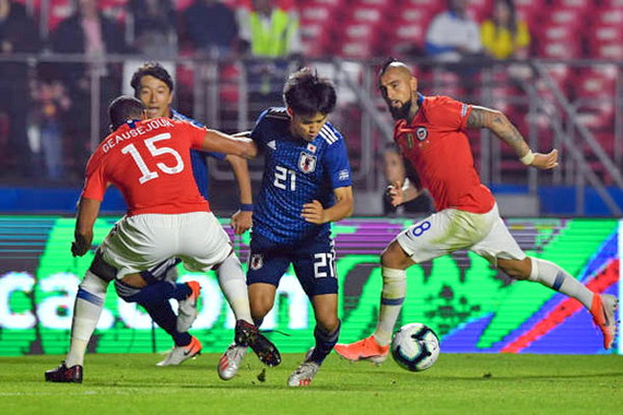 Sanchez tỏa sáng, Chile thắng đậm Nhật Bản 4-0!