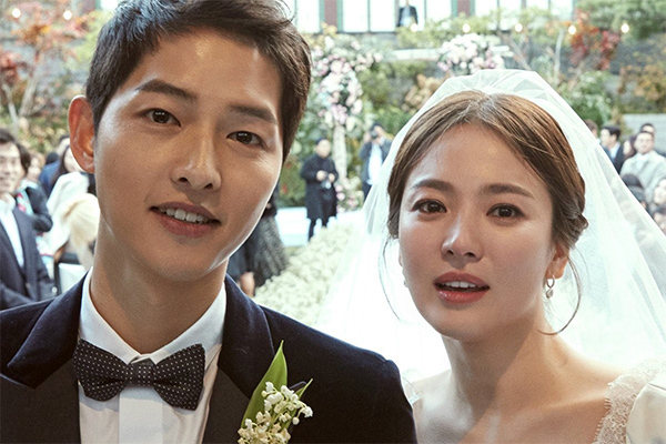 Thông tin cặp đôi Song Hye Kyo và Song Joong Ki ly hôn khiến nhiều người bất ngờ.