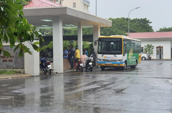 Tài xế xe buýt ở Đà Nẵng tử vong sau tiếng hét lớn trong nhà vệ sinh